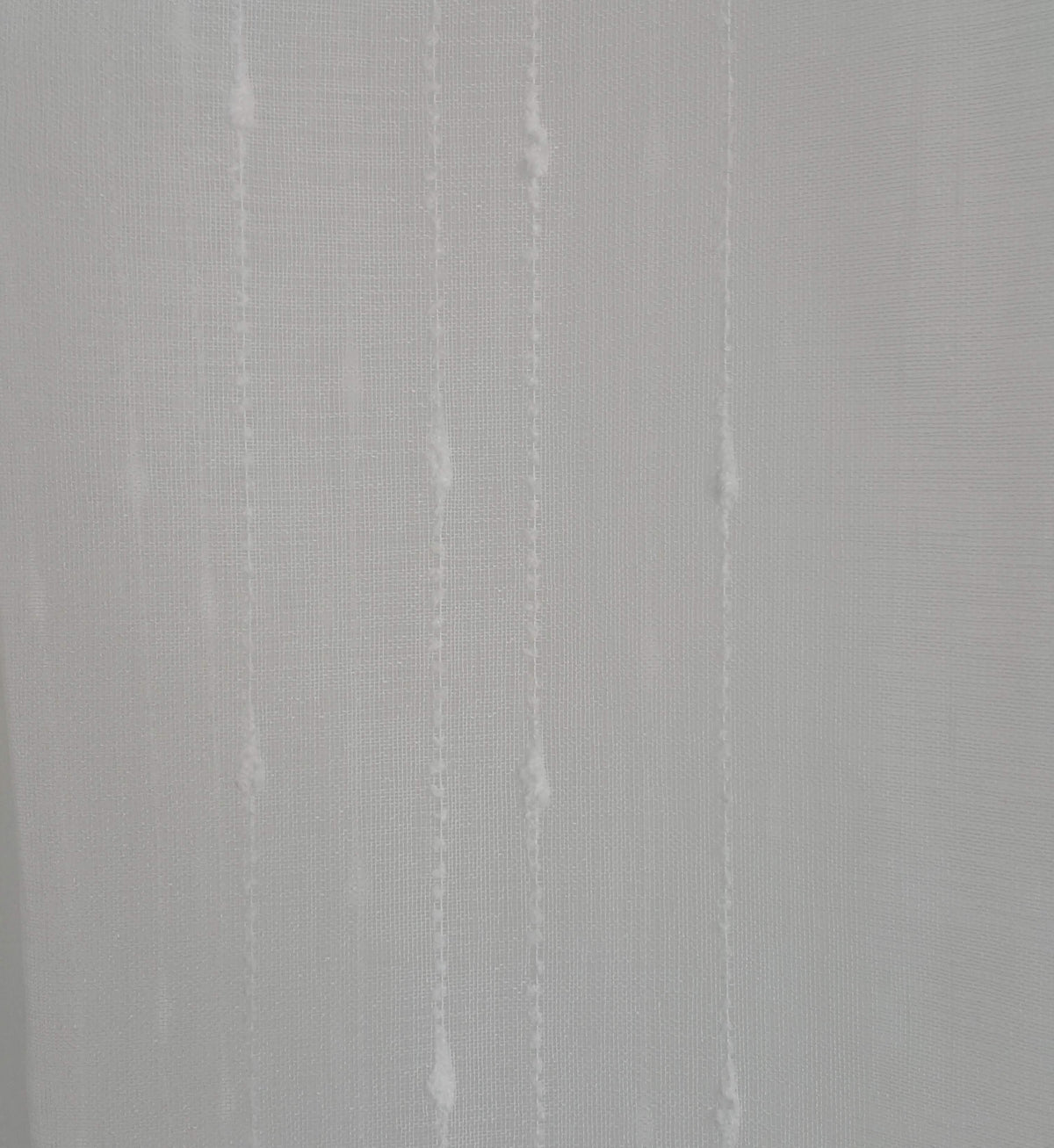 PERDEA READY MADE 3.0M X 2.45M