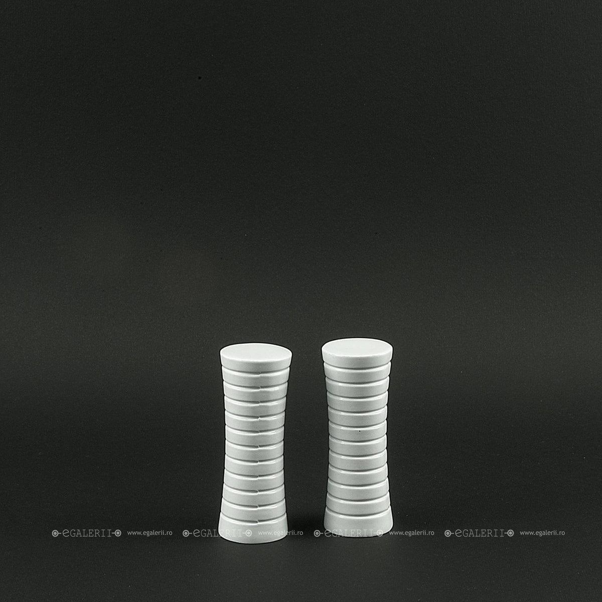 Ornament Ramses 19mm White Matt x 2 buc